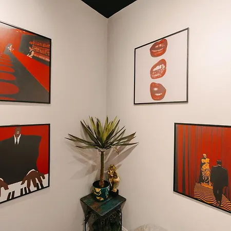The Gallery Flat In The Core Of
